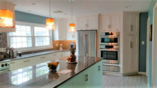 Custom Kitchen Cabinetry