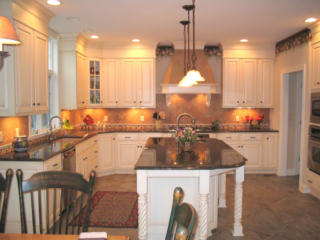 Custom Kitchen Cabinetry