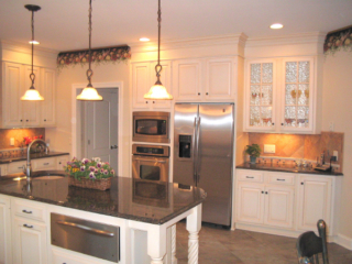 Custom Kitchen Cabinetry